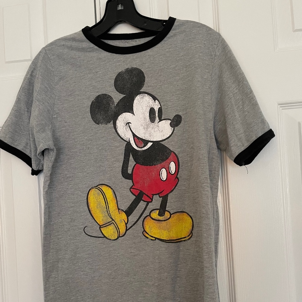 Mickey Mouse “vintage style” t-shirt. Size small?